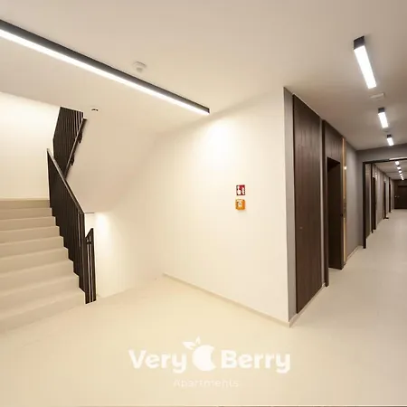 アパート Garbary 104 - Z Balkonem - Self Check In 24h ポズナン