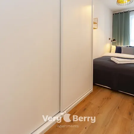 Apartament Garbary 104 - Z Balkonem - Self Check In 24h